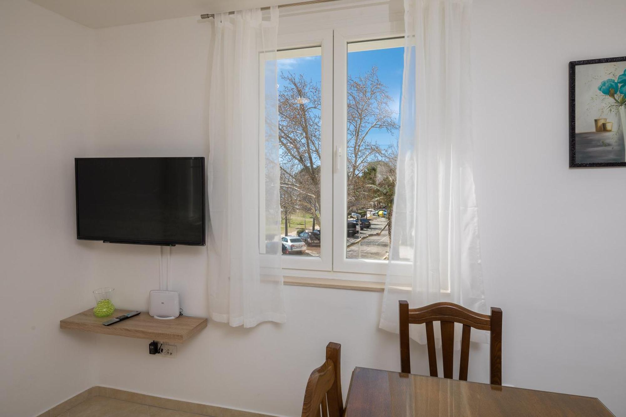 Sandy Beach Apartment Omiš Exteriör bild