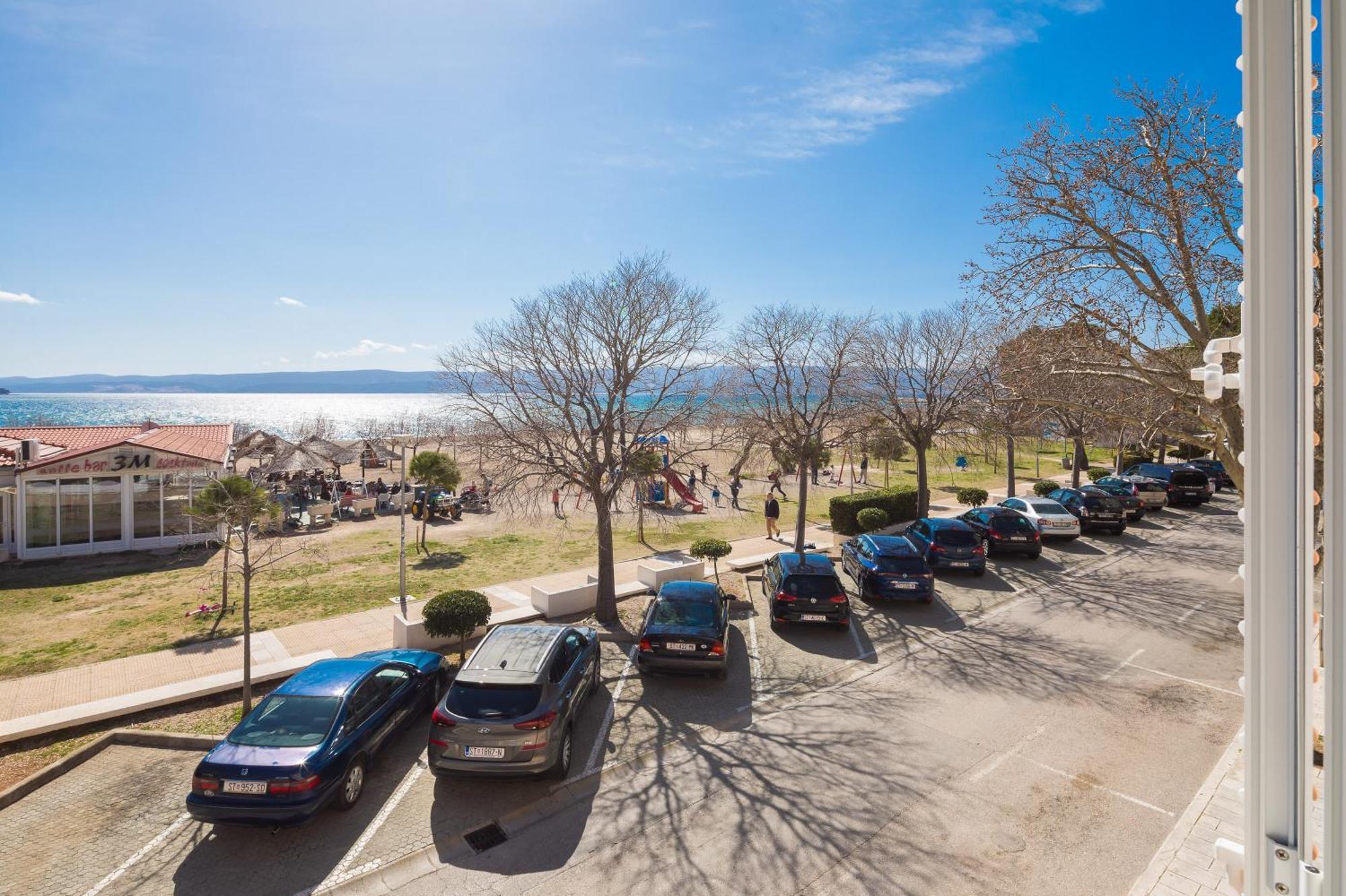 Sandy Beach Apartment Omiš Exteriör bild