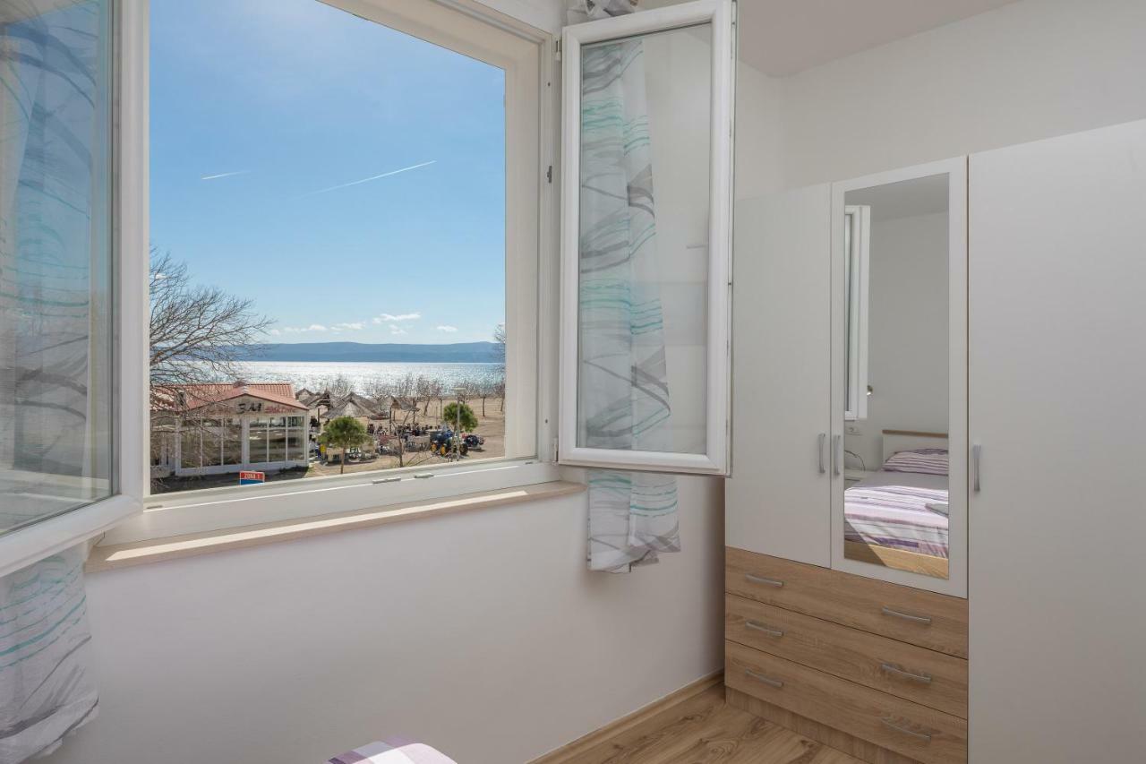 Sandy Beach Apartment Omiš Exteriör bild