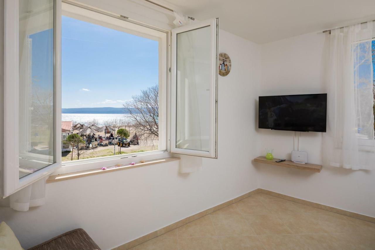 Sandy Beach Apartment Omiš Exteriör bild